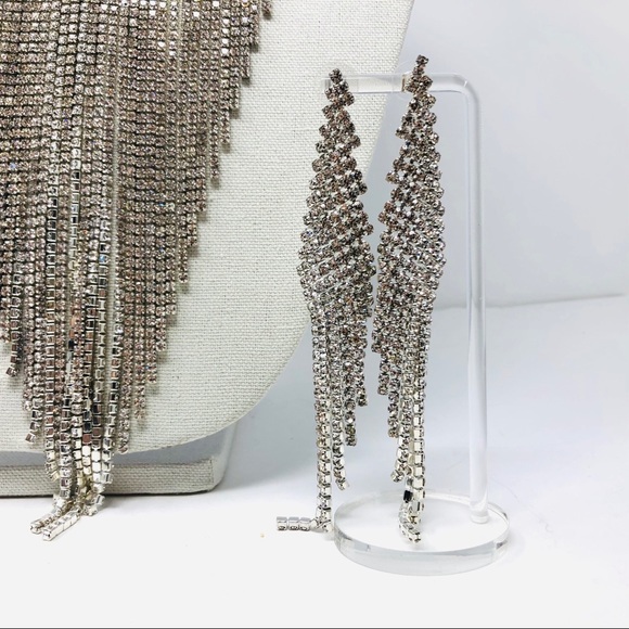 Rhinestone bib necklace & earrings set - Picture 9 of 16